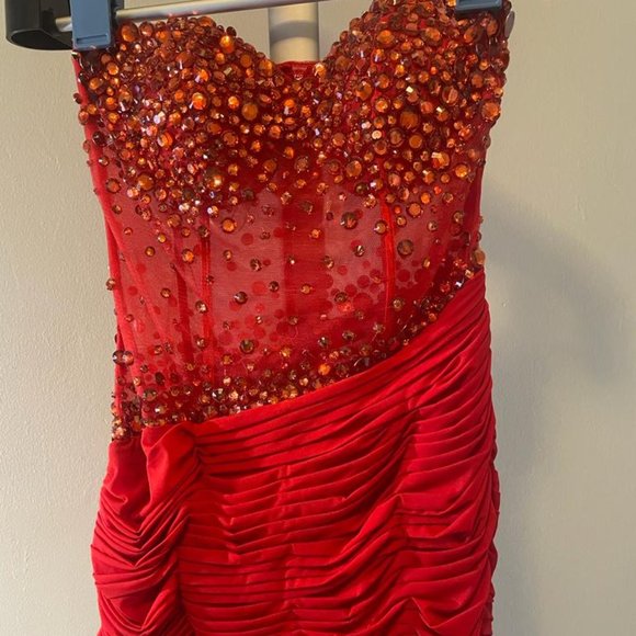 Jovani Red Mini Dress with Crystals Size 4 party birthday homecoming event - Picture 3 of 10